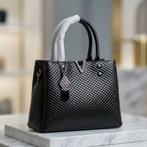 High Quality Imported Synthetic Leather Bag